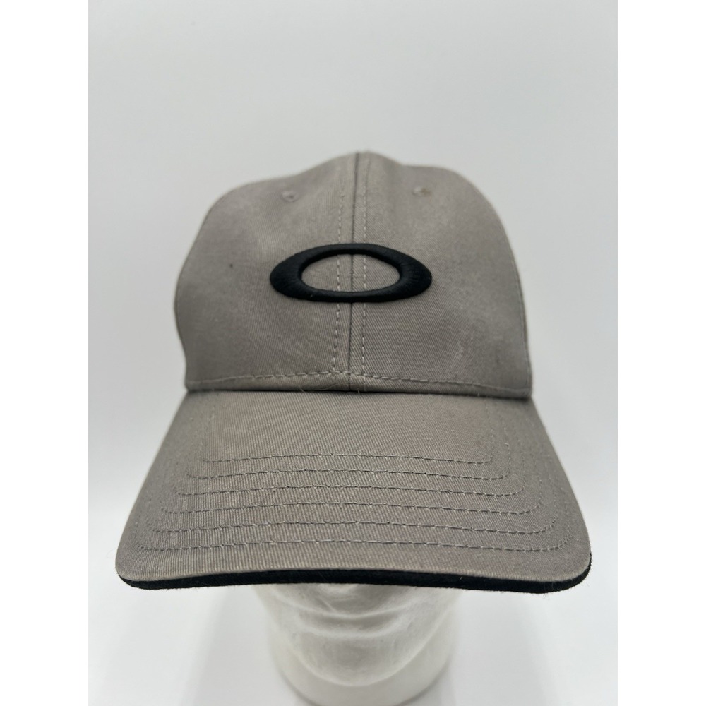 Oakley Gray Black Ellipse Logo Snapback Baseball‎ Cap Hat One Size Adjustable